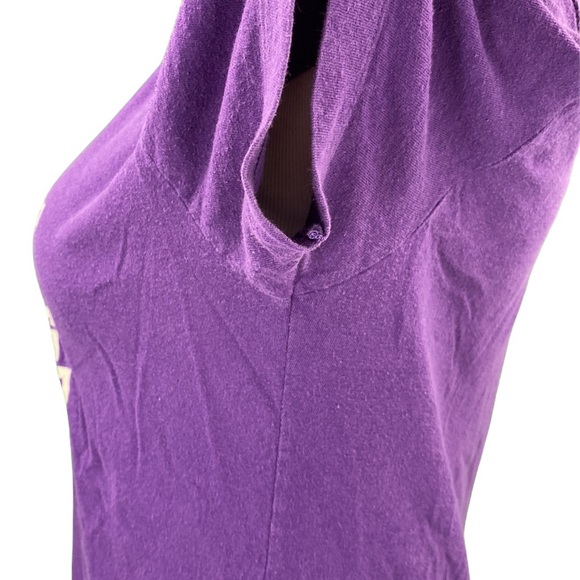 Nike Slim Fit Purple No Finish Line Crew Neck Graphic Tee - Picture 9 of 11